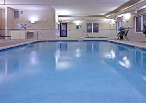 фото отеля Holiday Inn Express Hotel & Suites Logan (West Virginia)