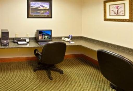 фото отеля Holiday Inn Express Hotel & Suites Logan (West Virginia)