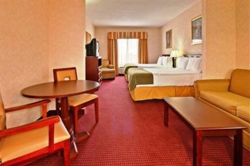 фото отеля Holiday Inn Express Brookville