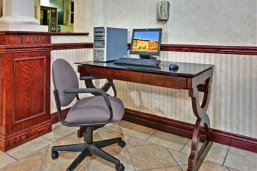 фото отеля Holiday Inn Express Brookville