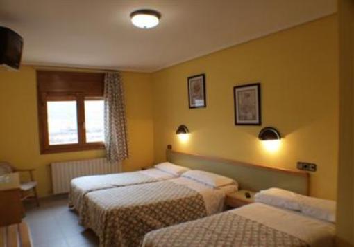 фото отеля Hostal Pirineos Ainsa