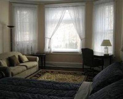 фото отеля Kalorama Guest House Washington D.C.