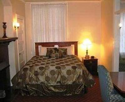 фото отеля Kalorama Guest House Washington D.C.