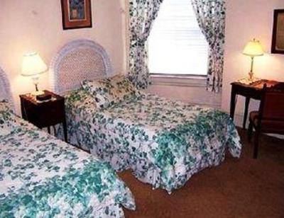 фото отеля Kalorama Guest House Washington D.C.
