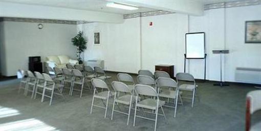 фото отеля GuestHouse International Inn & Suites Pico Rivera