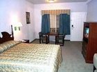 фото отеля GuestHouse International Inn & Suites Pico Rivera