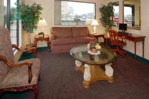 фото отеля Comfort Inn Hwy. 290 NW