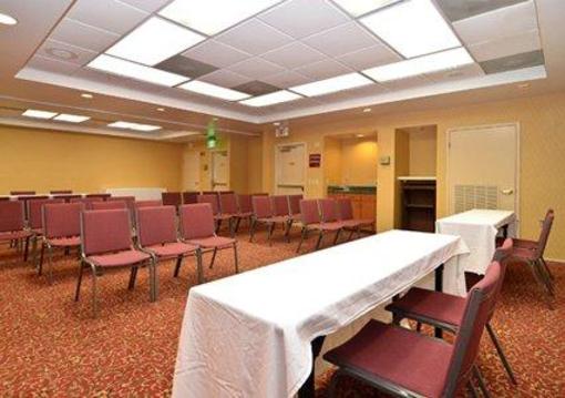 фото отеля Comfort Inn Hwy. 290 NW