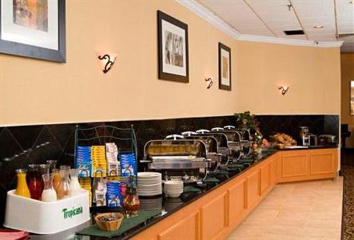 фото отеля Holiday Inn Fort Washington