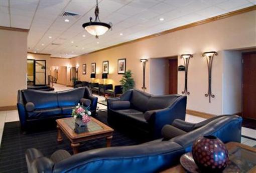 фото отеля Holiday Inn Fort Washington