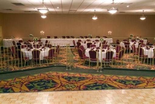 фото отеля Holiday Inn Fort Washington