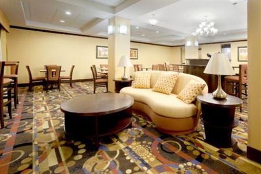 фото отеля Holiday Inn Express & Suites - Georgetown