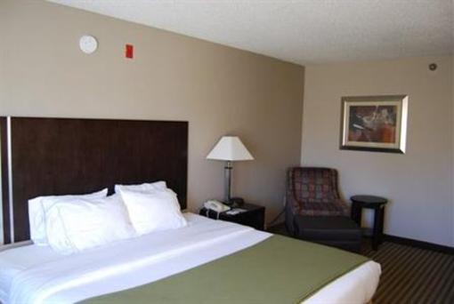 фото отеля Holiday Inn Express Tell City