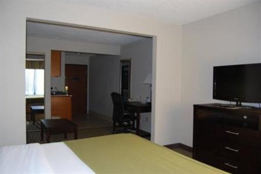 фото отеля Holiday Inn Express Tell City