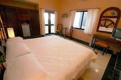 фото отеля Olas Atlas Bed And Breakfast Mazatlan