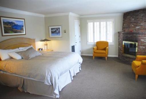 фото отеля Carmel Lodge