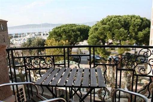 фото отеля Hotel Les Palmiers Sainte-Maxime