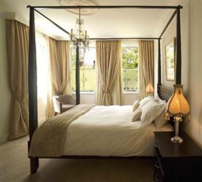 фото отеля Abbey Manor Luxury Guesthouse