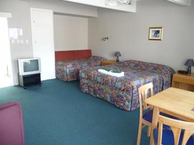 фото отеля Diplomat Motel