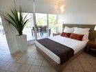 фото отеля Latitude 16 Driftwood-Mantaray Holiday Apartments