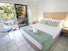 фото отеля Latitude 16 Driftwood-Mantaray Holiday Apartments