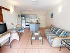 фото отеля Latitude 16 Driftwood-Mantaray Holiday Apartments