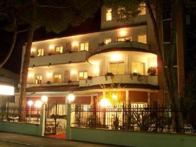 фото отеля Hotel Villa Pina Cervia
