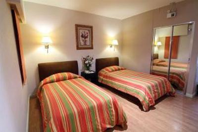фото отеля Court Meridian Hotel & Suites Olongapo City
