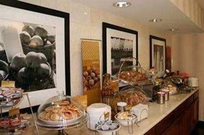 фото отеля Hampton Inn Daly City