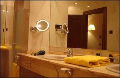 фото отеля Hernan Cortes Hotel