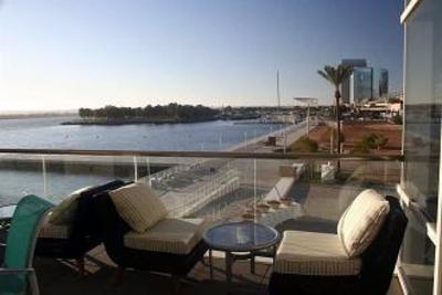 фото отеля Hilton San Diego Bayfront
