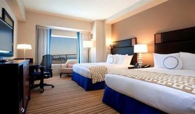 фото отеля Hilton San Diego Bayfront