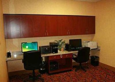 фото отеля Hampton Inn & Suites Orlando International Drive North