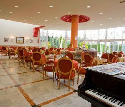 фото отеля Hotel Begona Park Gijon
