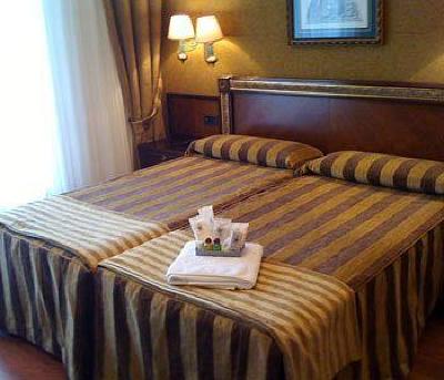 фото отеля Hotel Begona Park Gijon