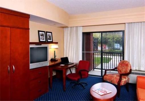 фото отеля Courtyard by Marriott Knoxville Airport Alcoa
