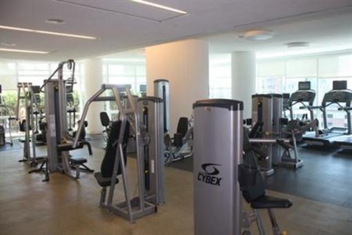 фото отеля Dharma Home Suites JC at 70 Greene