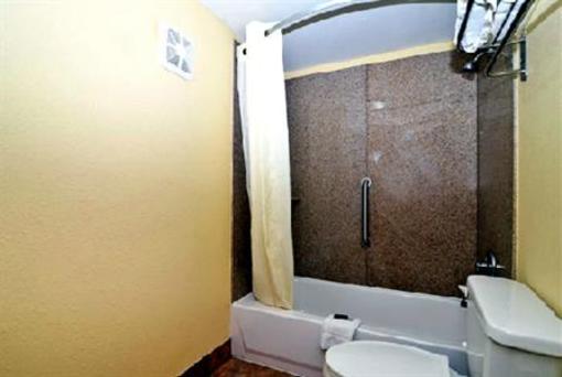 фото отеля Eagle Inn