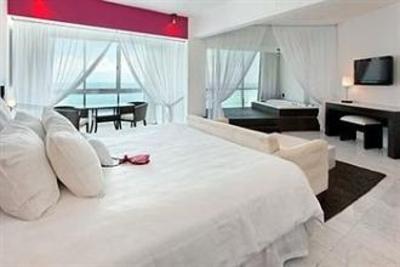 фото отеля Crowne Plaza Resort Mazatlan