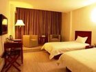 фото отеля Green Tree Inn Jilin Shiji Square