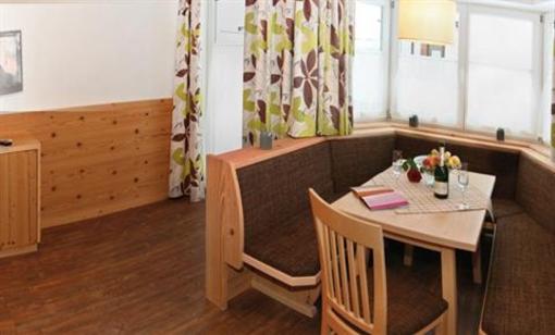 фото отеля Appartements Alpenkristall