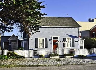 фото отеля Cayucos Vacation Rentals