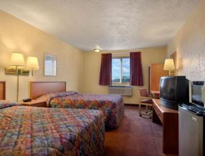 фото отеля Super 8 Ferndale Bellingham Area