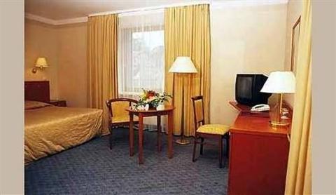 фото отеля Meriton Grand Hotel Tallinn