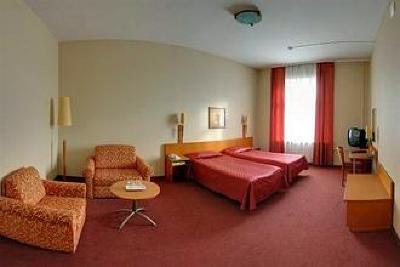фото отеля Oktiabrskaya Hotel Ligovskiy