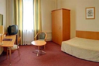 фото отеля Oktiabrskaya Hotel Ligovskiy