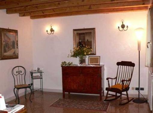 фото отеля Holiday House Petrarca