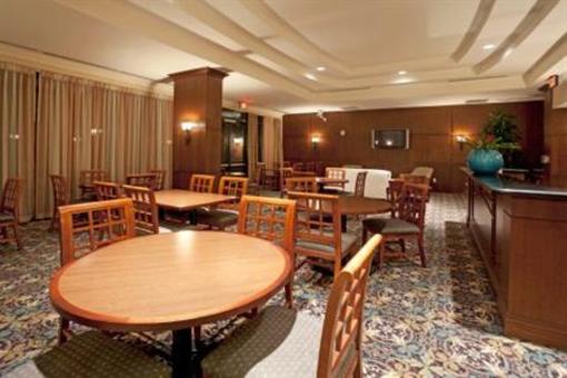 фото отеля Staybridge Suites San Antonio Sunset Station