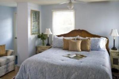 фото отеля Blueberry Cove Inn