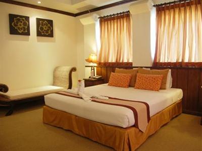 фото отеля Sinthana Resort